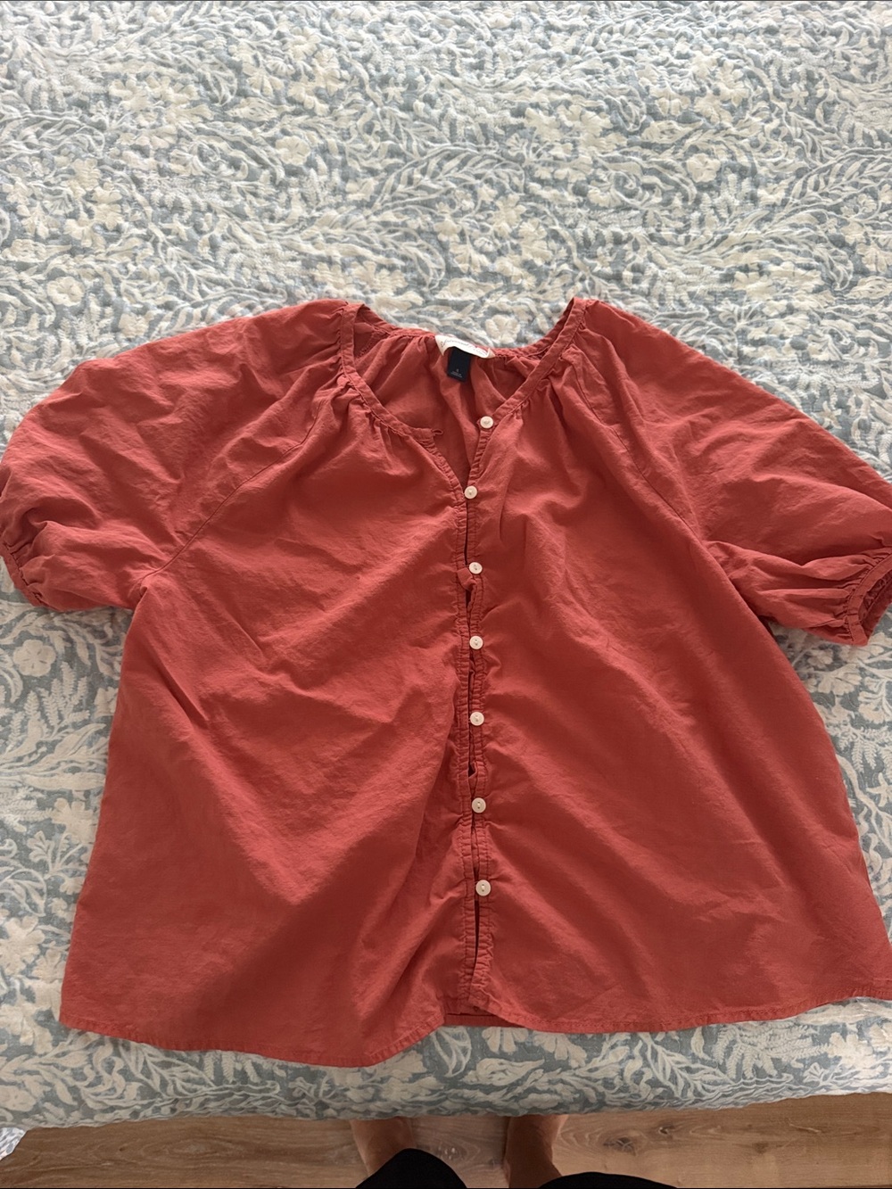 Universal Thread Coral-Peach Button Front Top